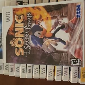 Sonic and the Secret Rings Wii Game No Visable Stratches Original Case & Papers
